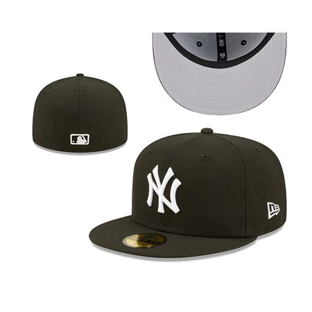 New York Yankees Fitted Hat